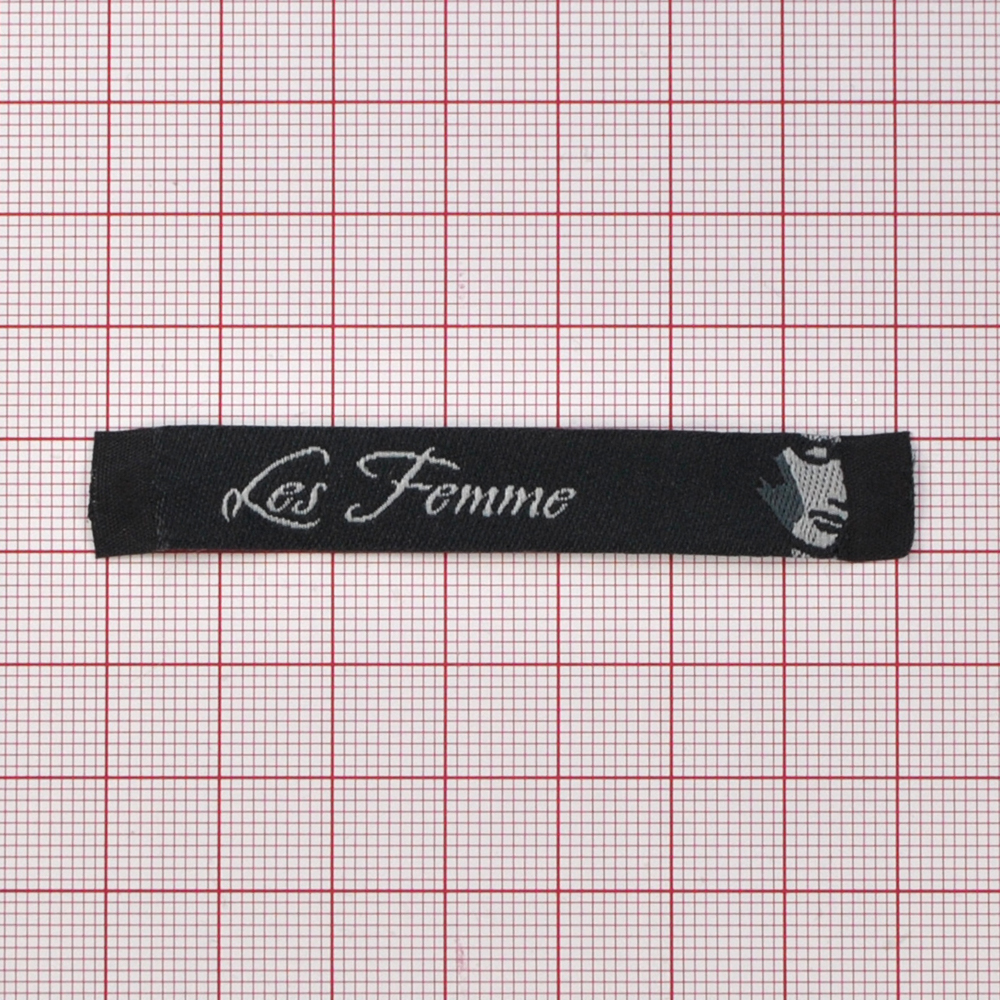 Этикетка тканевая вышитая шт. Les Famme 1*7см черная+серый, шт. Вышивка / этикетка тканевая