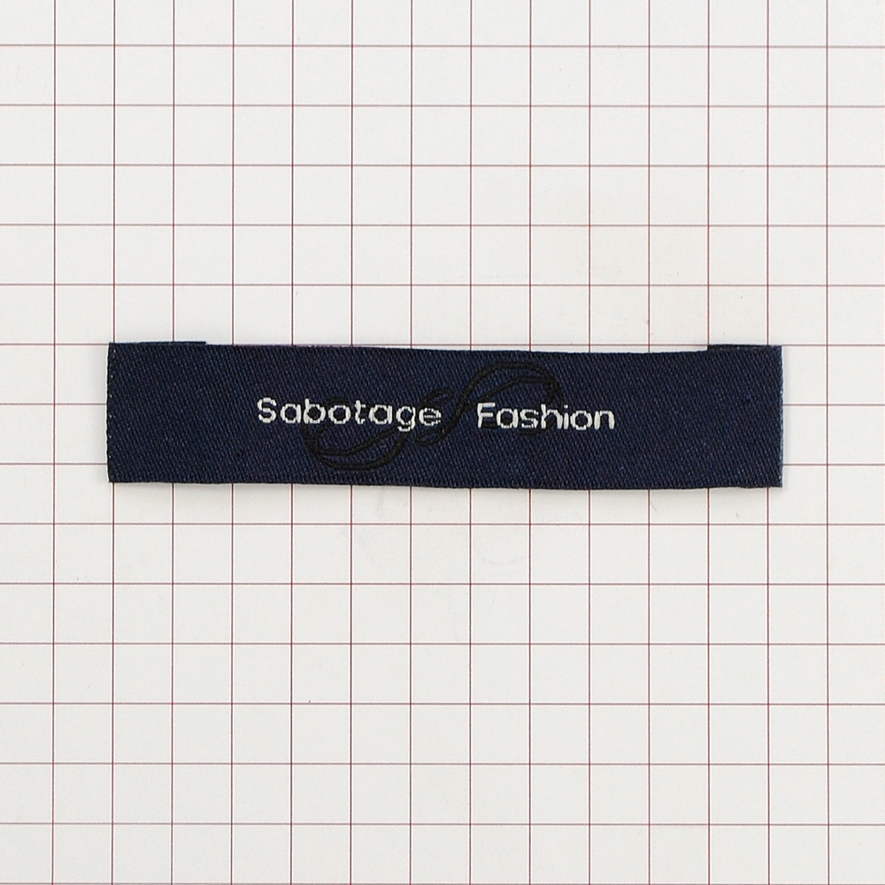 Этикетка тканевая вышитая шт. Sabatage Fashion 1,2см темно-синяя, шт. Вышивка / этикетка тканевая