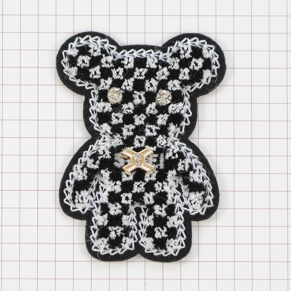 Нашивка махровая пришив. Мишка, 6,6*4,9см,  клетка ч/б., стразы,  шт. Нашивка Махровая