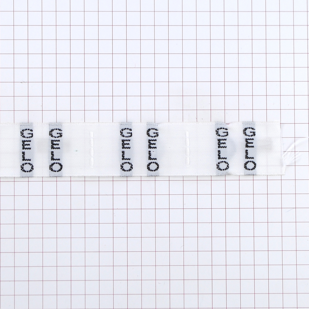 Этикетка тканевая вышитая Gelo. Вышивка / этикетка тканевая