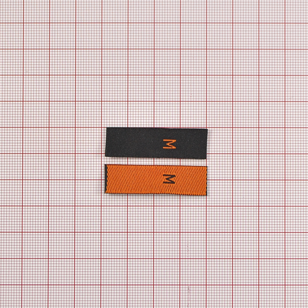 Размерник штучный вышитый  M (черный, оранжевый). Размерник вышитый черный