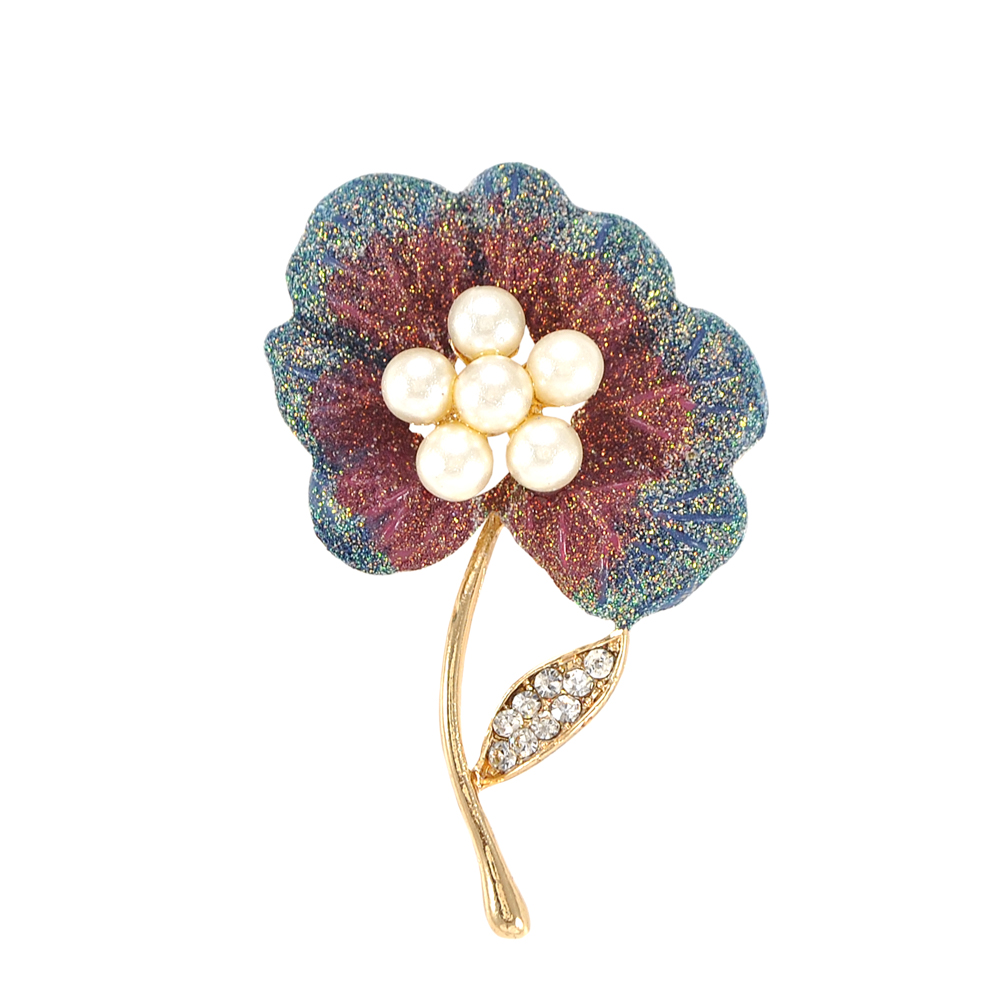 Брошь Ромашка и жемчуг светлое золото, бордо, белые камни, белый жемчуг. Броши