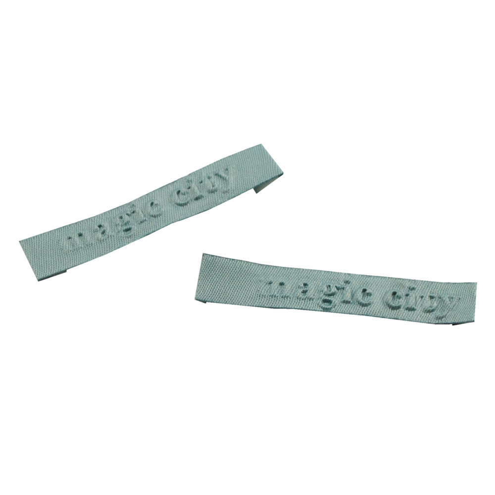 Этикетка тканевая вышитая шт. Magic City 1*7см морская волна, шт. Вышивка / этикетка тканевая