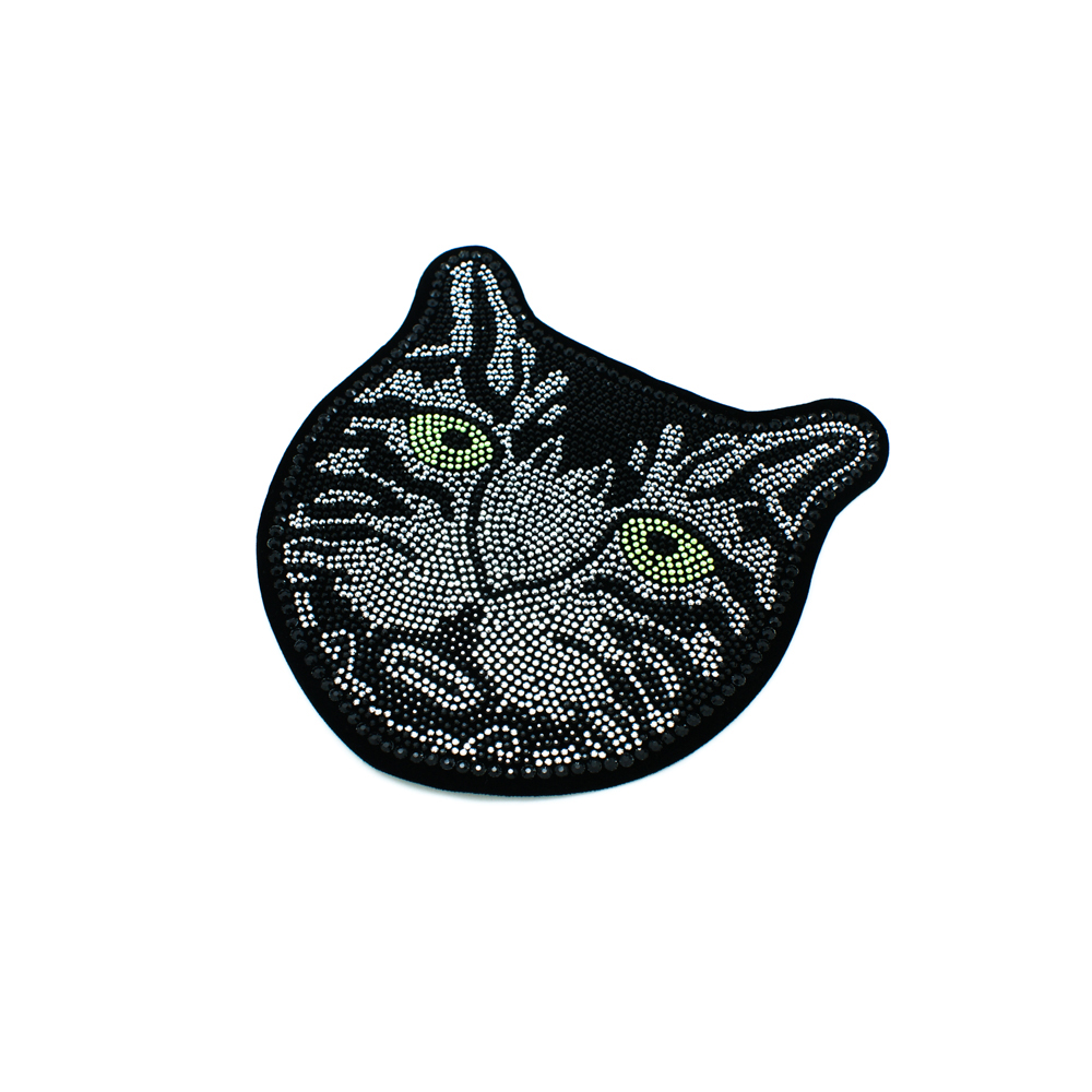 Аппликация пришивная стразы Чеширский Кот 19*19см черный, белые и зеленые камни, шт. Аппликации Пришивные Стразы, Бисер, Металл