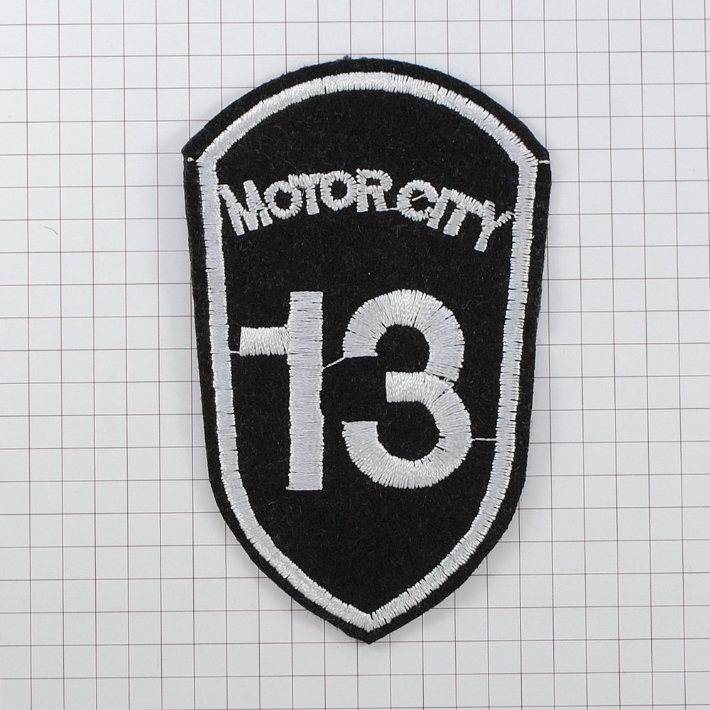 Нашивка тканевая Motor City 13 5,5*9,2см черно-молочный, вышитый лого, шт. Нашивка Вышивка, Ткань