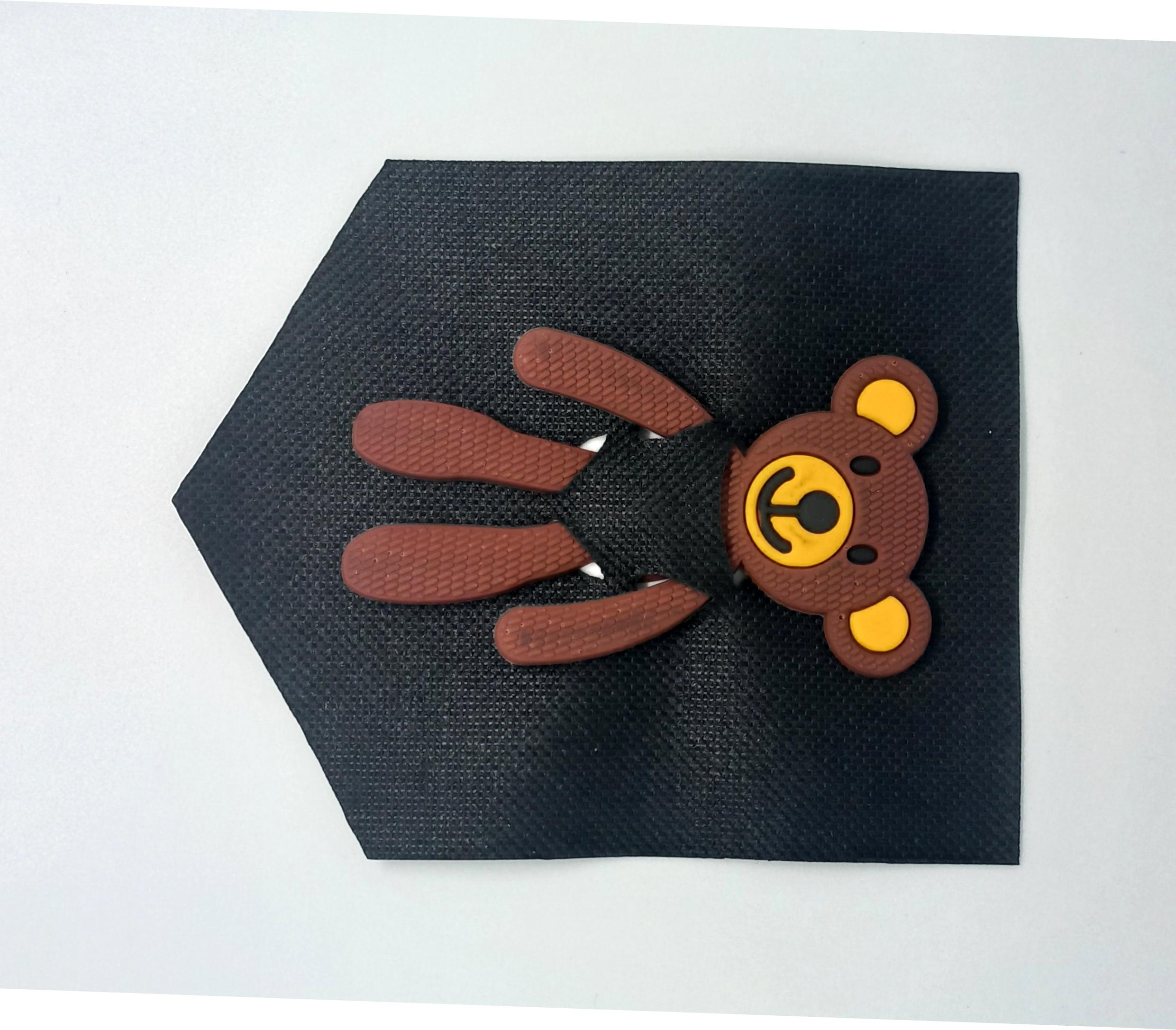 Лейба ткань и резина Мишка в кармане, 8,8*10,5см, черный, коричневый, шт. Лейба Ткань