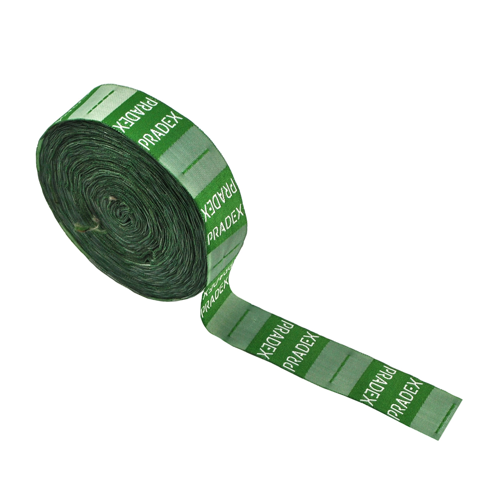 Этикетка тканевая вышитая Pradex 2см зеленая, белый лого /флажок, 70atki/ 100м. Вышивка / этикетка тканевая