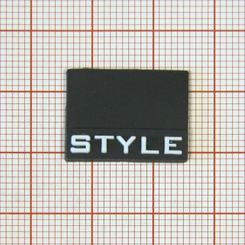 Лейба № 20 Style резин. прямоуг./флаж/, черн., 2*1,5см . Лейба Резина