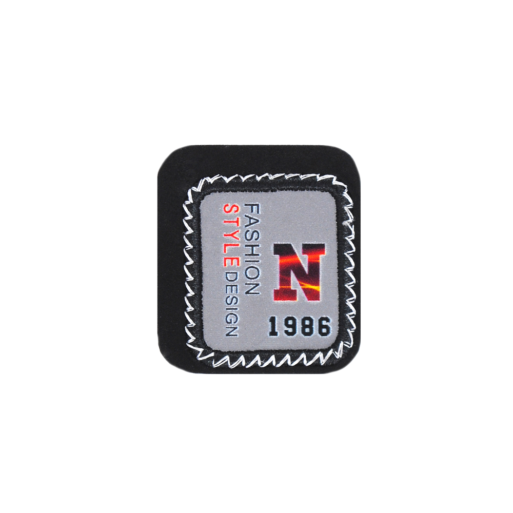 Лейба ткань, N 1986, 4*4,5см, серый, черный, красный, шт. Лейба Ткань