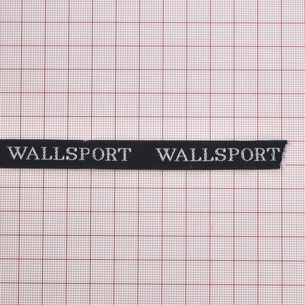 Этикетка тканевая вышитая Wall Sport. Вышивка / этикетка тканевая