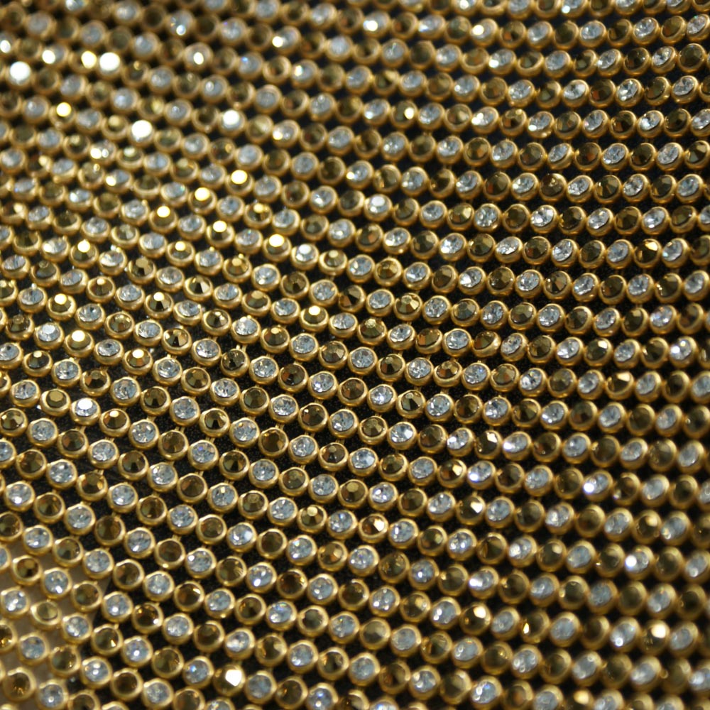 Стразы полотно клеевые №4а сетка золото, белый, gold hematite камни 3мм 45*120, 1лист. Полотна из страз