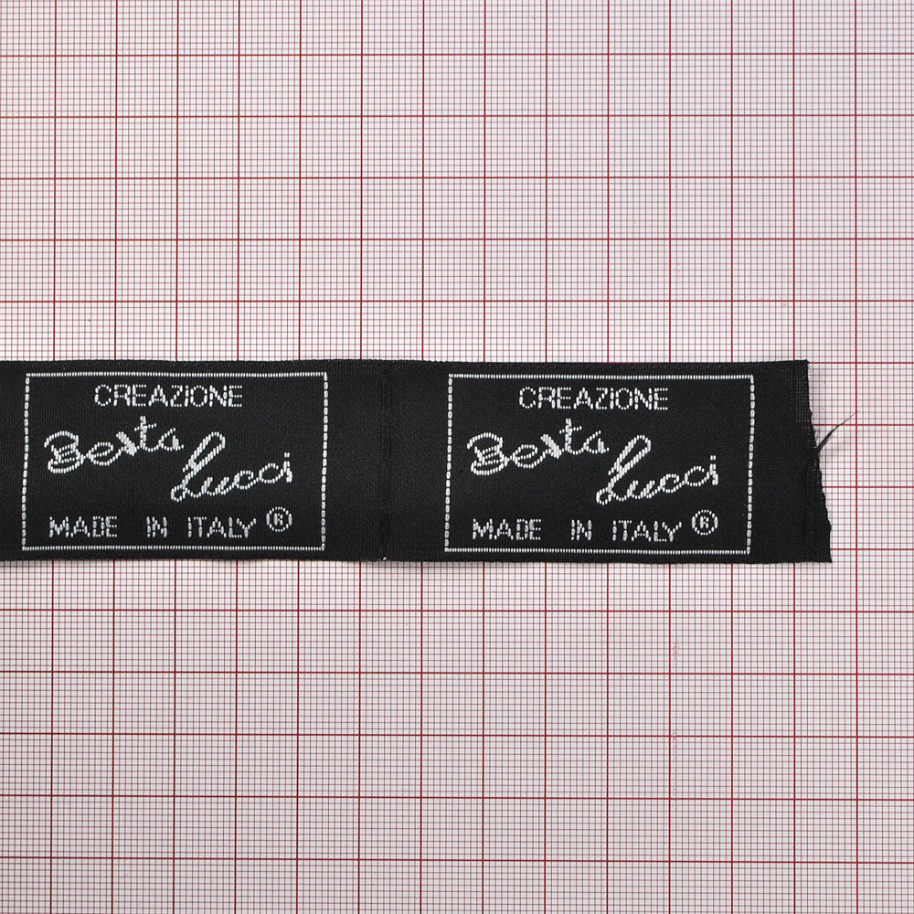 Этикетка тканевая вышитая Berto-Lucci № 3. Вышивка / этикетка тканевая