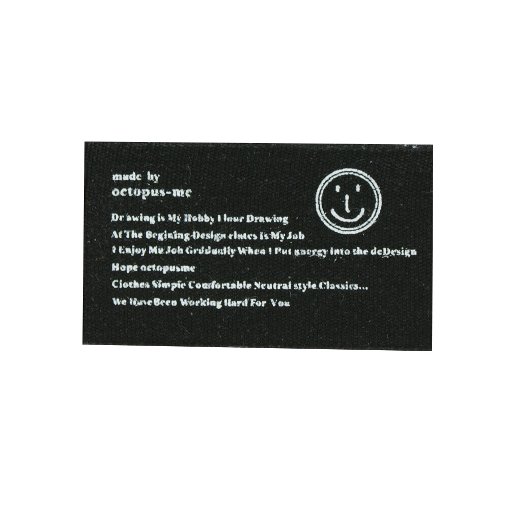 Нашивка тканевая Смайлик 3*5см черный фон, белый рисунок, буквы, шт. Нашивка Ткань