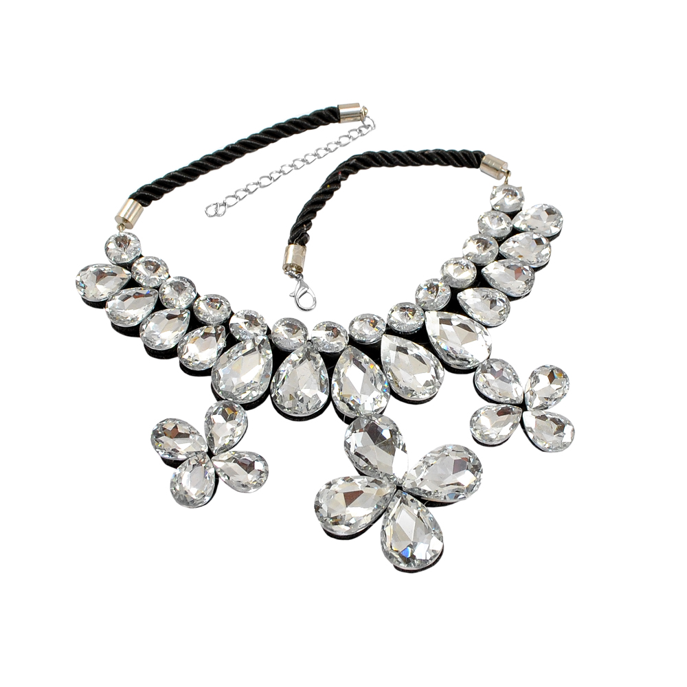 Воротник 3 клевера украшение из страз кристалл, на застежке, шт. Воротники