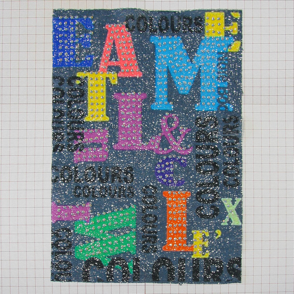 Аппликация пришивная стразы БУКВЫ 31*23см, серый, цветной рисунок, стразы, шт. Аппликации Пришивные Постер