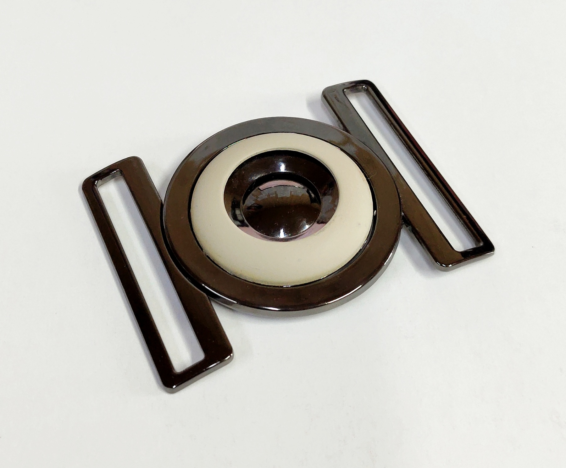 Пряжка ременная 2285 87*66мм BLACK NIKEL, беж . Застежки металл