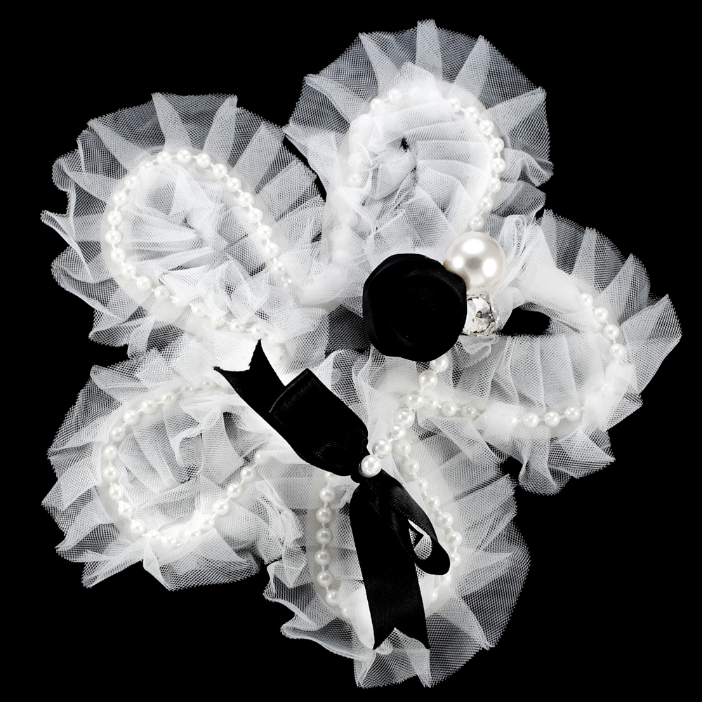 Аппликация приш. Бант из белого жемчуга, 17,5*17,5см,  черная лента, белый камень,  шт. Аппликации Пришивные Цветы Банты