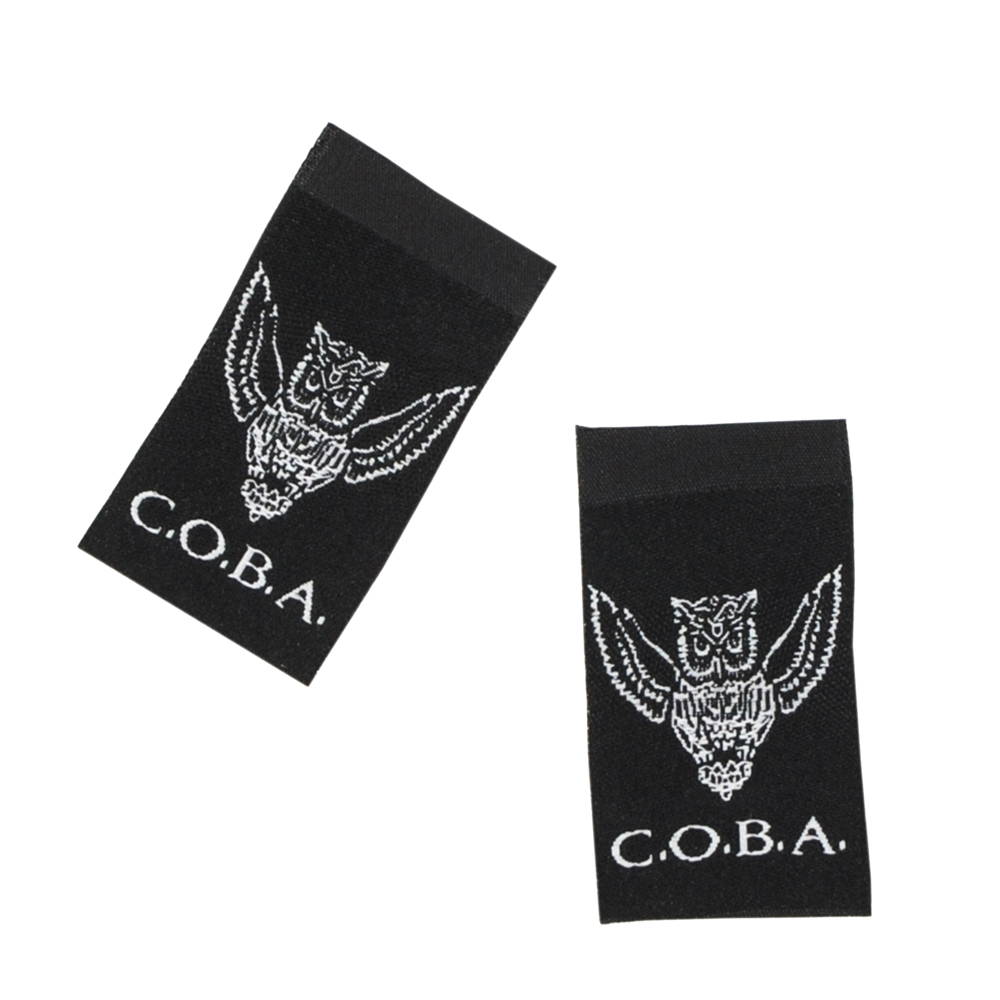 Вышивка штучная СОВА 2,5см, черно-белая /90 atki/, шт. Вышивка / этикетка тканевая