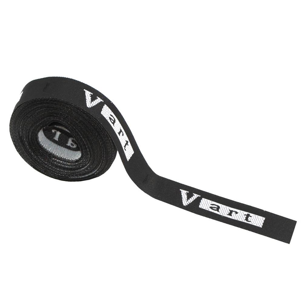 Этикетка тканевая вышитая V art  №2, 6,0*1,1см. Вышивка / этикетка тканевая