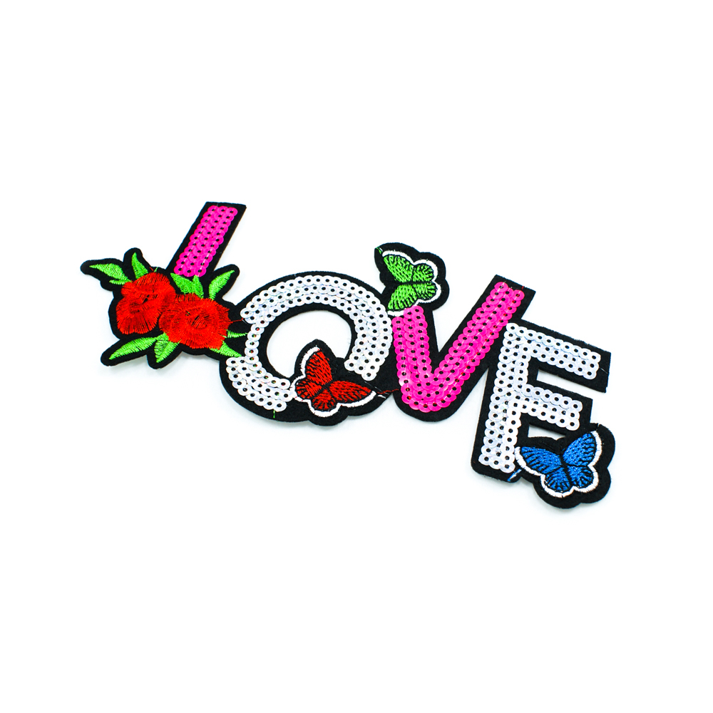 Аппликация клеевая пайетки LOVE 20*9,5см светло-зеленые, красные, белые, синие нити, розовые, серебристые пайетки. Аппликации клеевые Пайетки