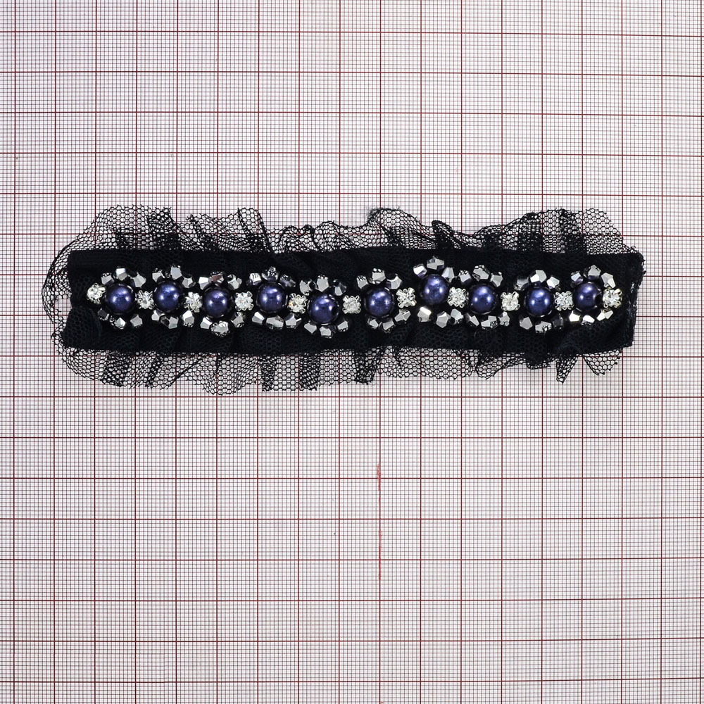 Аппликация декор черный флиз, сетка, сиреневые бусины. Аппликация Декор