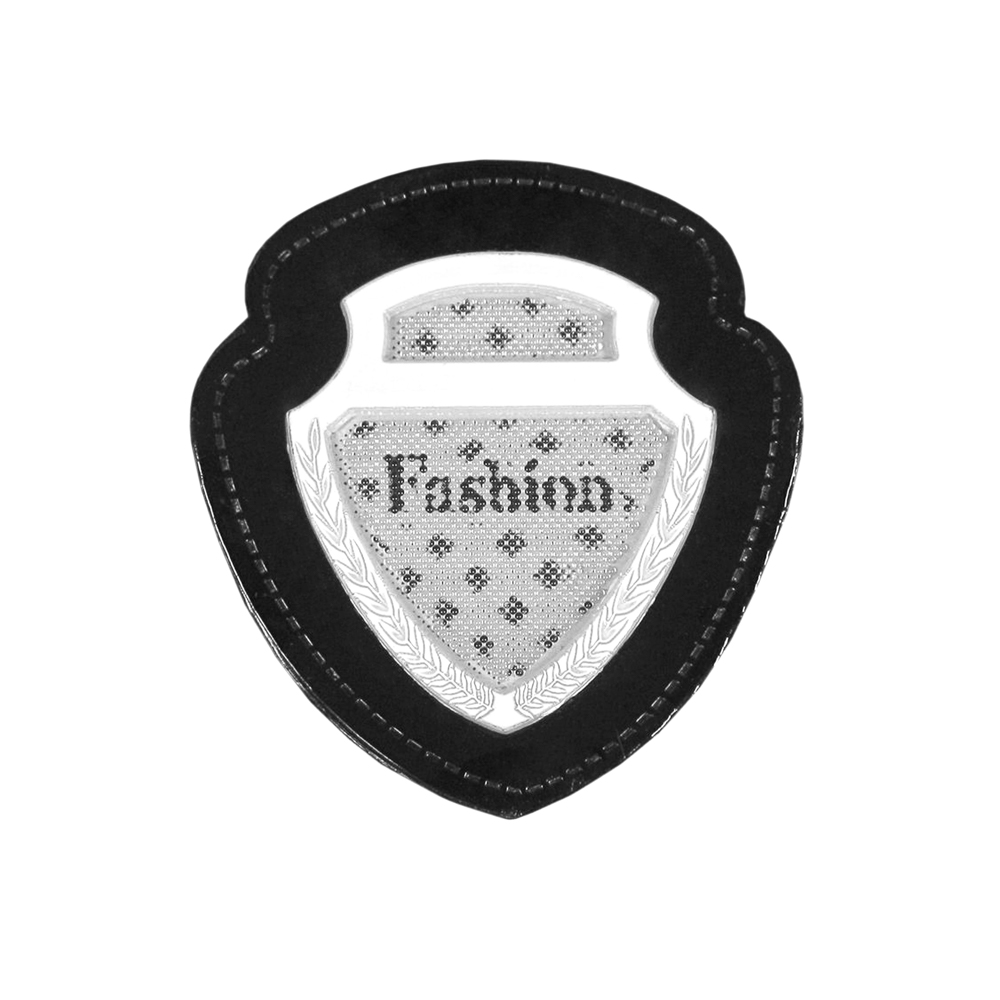 Лейба кожзам 3D FASHION Герб черно-белая 46*51мм, шт. Лейба Кожзам