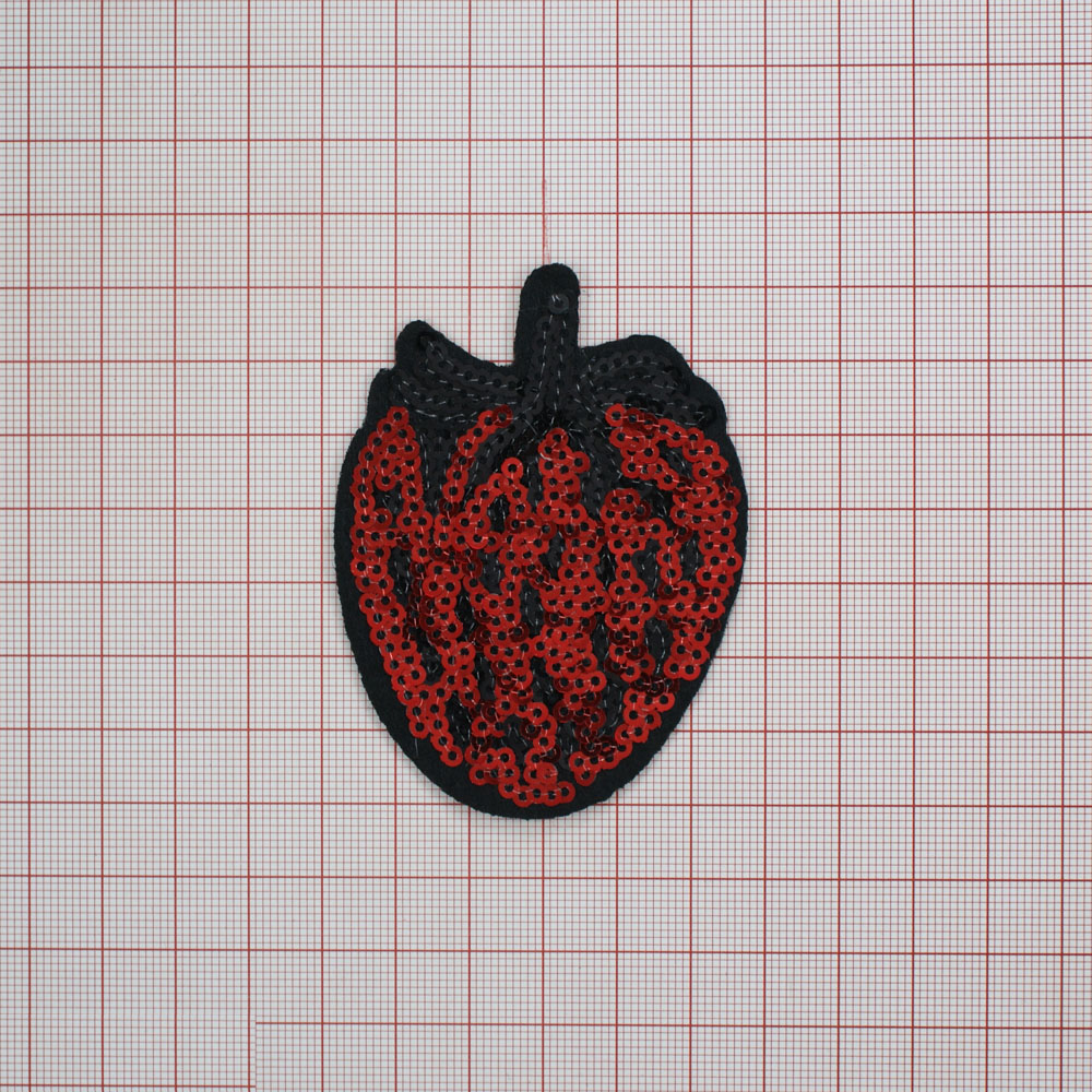 Аппликация клеевая пайетки Клубника 5,5*7,5см черные, красные пайетки, шт. Аппликации клеевые Пайетки