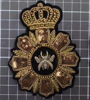 Шеврон пришивной с пайетками, Корона с жуком,золото, серебро, черный, шт. Нашивка Ткань