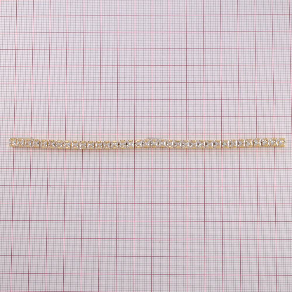 Тесьма стразы, один ряд, 4*4мм, золото, белый, ярд. Тесьма из страз