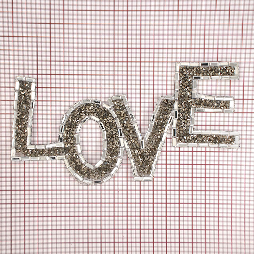 Аппликация клеевая стразы LOVE black diamond буквы 18,5*9,2см black diamond камни, белые прямоугольные камни, фигурная . Аппликации клеевые Стразы комб.