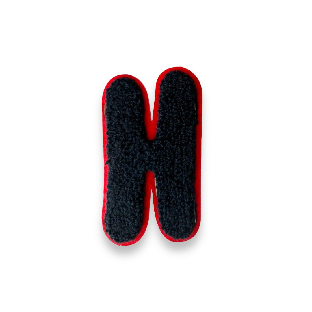 Нашивка махровая пришивная Буква "H", 6,7*11,1см, красный, темно-синий, шт. Нашивка Махровая
