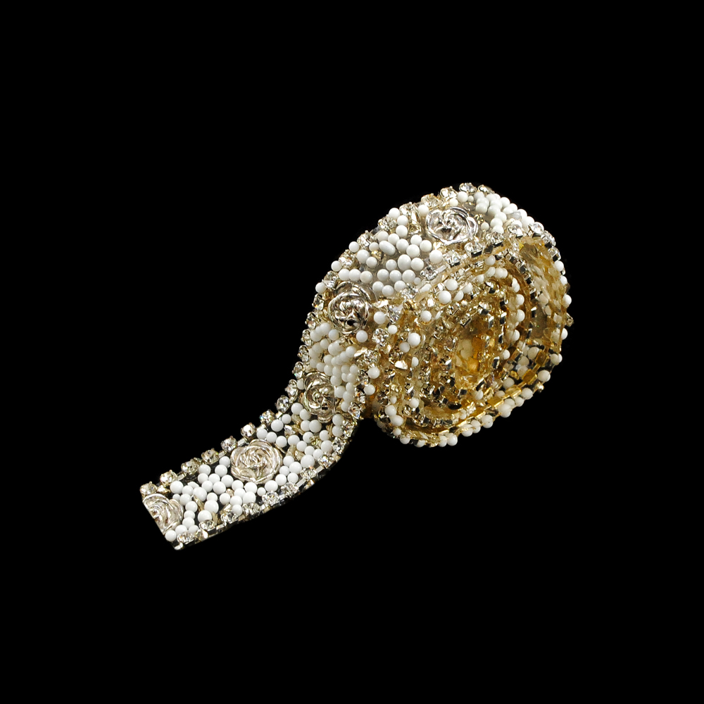 Тесьма стразы клеевые Розы 14мм серебро, кристалл, белые бусины, ярд. Тесьма из страз