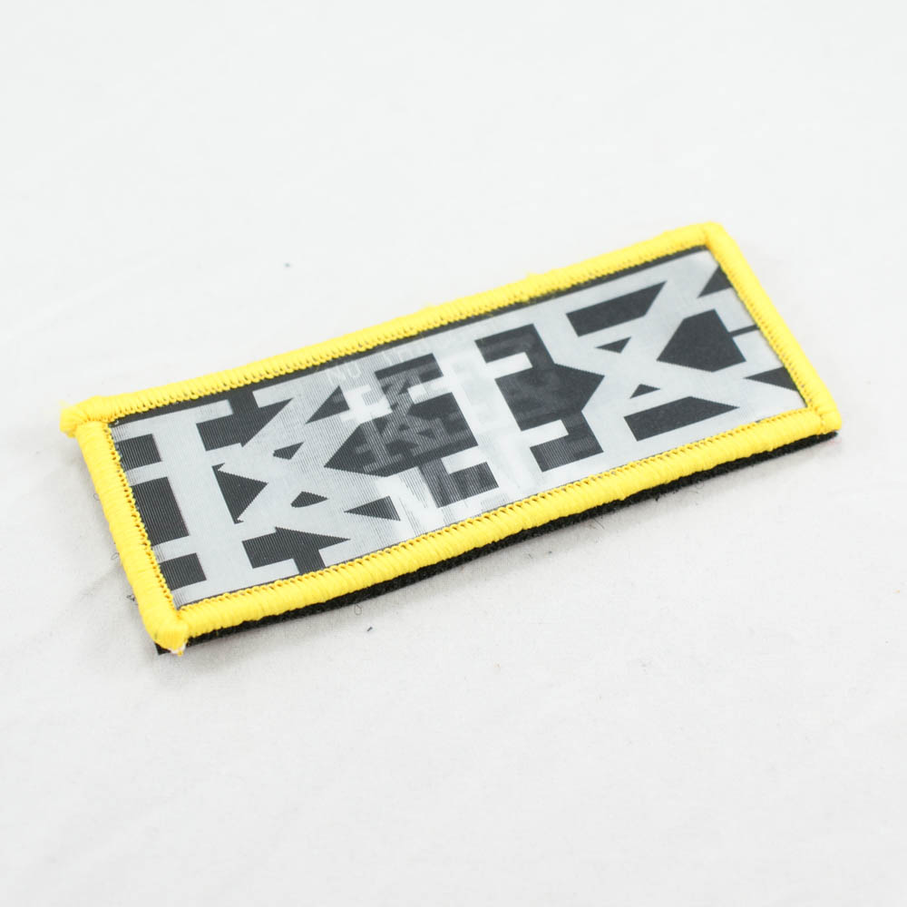 Нашивка тканевая с голограммой 3D на липучке KTZ 9*3,7см черно-бело-желтая, шт. Нашивка Липучка