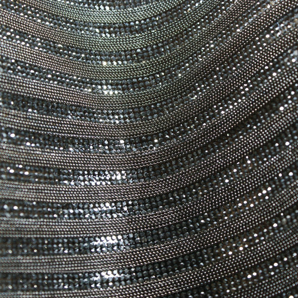 Стразы полотно клеевое дорожка 1,5см 3 ряда черные (blackHematite) камни, цепь шарик3 BN 24*40см, 1лист. Полотна из страз