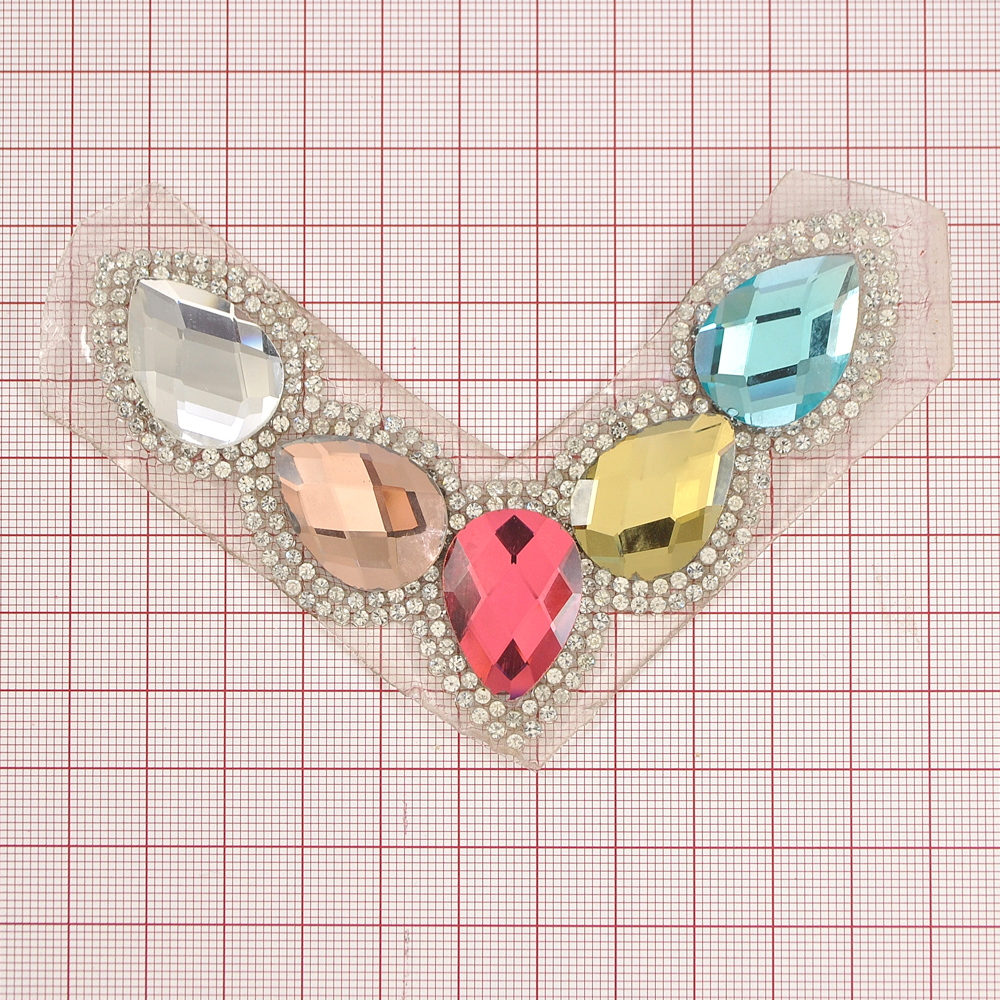 Аппликация клеевая стразы Уголок 5 104*67см капля цветная 25*18мм, белый 2мм, шт. Аппликации клеевые Стразы комб.