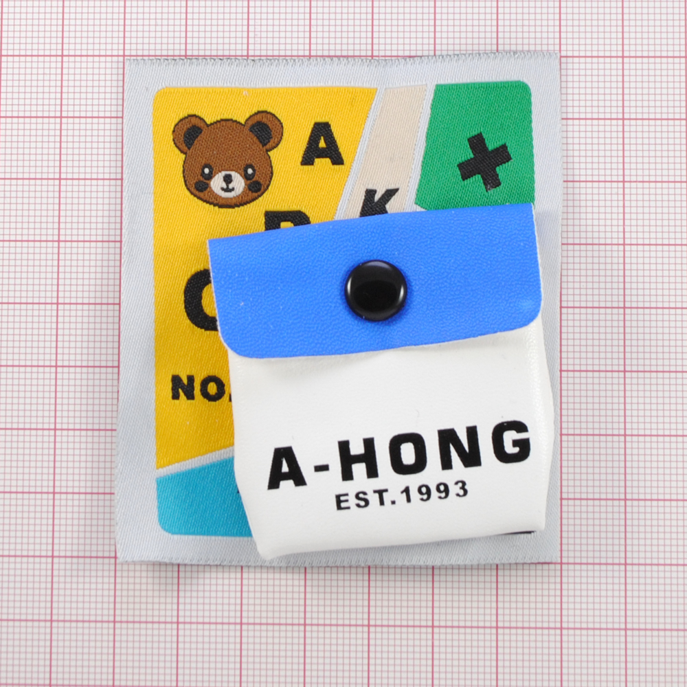Лейба ткань и карман к/з, мишка A-HONG 7*8см., бел., зел., желт., син., шт. Лейба Ткань