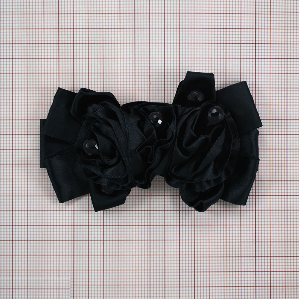 Аппликация декор №157 черный флиз.Бант, 3 черн. розы на черн. ткани, черн. камни. Аппликация Декор
