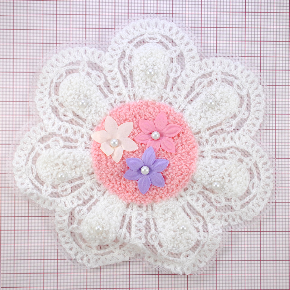 Аппликация круж. приш. Ромашка 18*18см, крем, св.-роз., цветочки, жемчуг, шт. Аппликации Пришивные Кружевные Вязаные