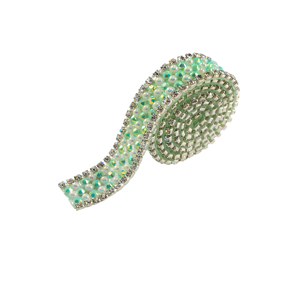 Тесьма стразы клеевые F1-1,1,4см NIKEL, камни бирюзовый хамелеон, белый жемчуг, ярд. Тесьма из страз