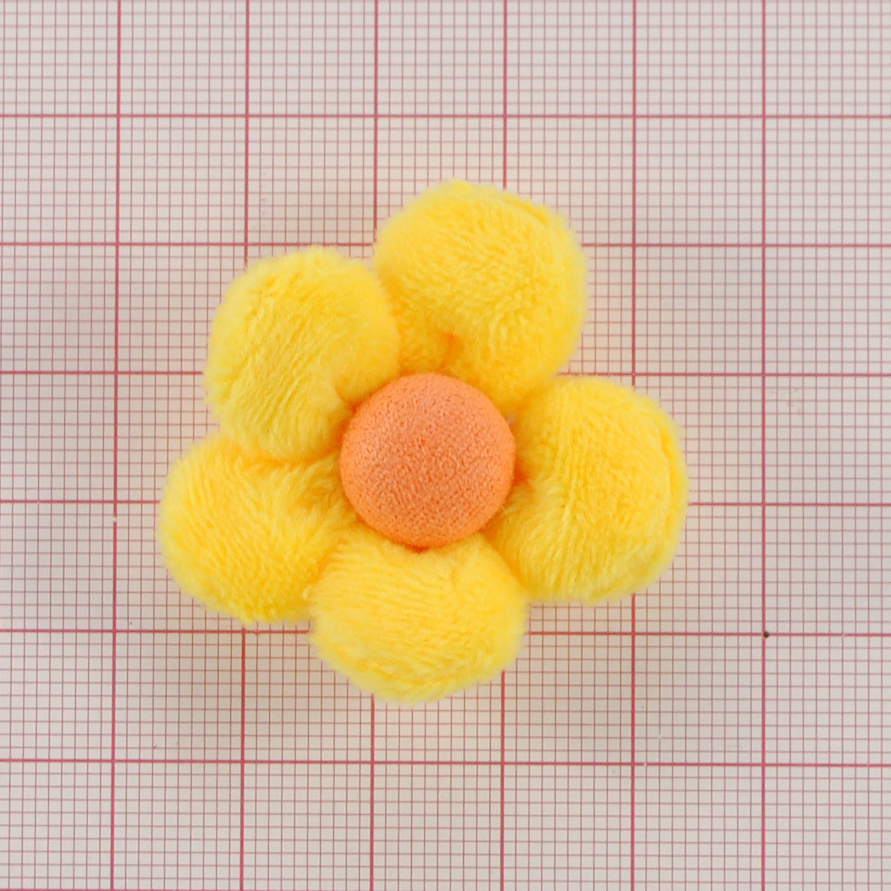 Аппликация тк. приш. дет. плюшевый цветок 4*4см, желт., оранж., шт. Аппликации Пришивные Кружевные Вязаные