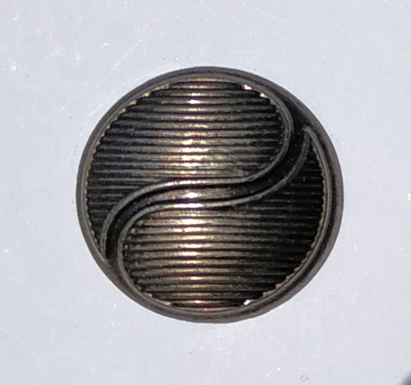 Пуговица TR-15-36 oxid 22мм. Пуговица металлизированная