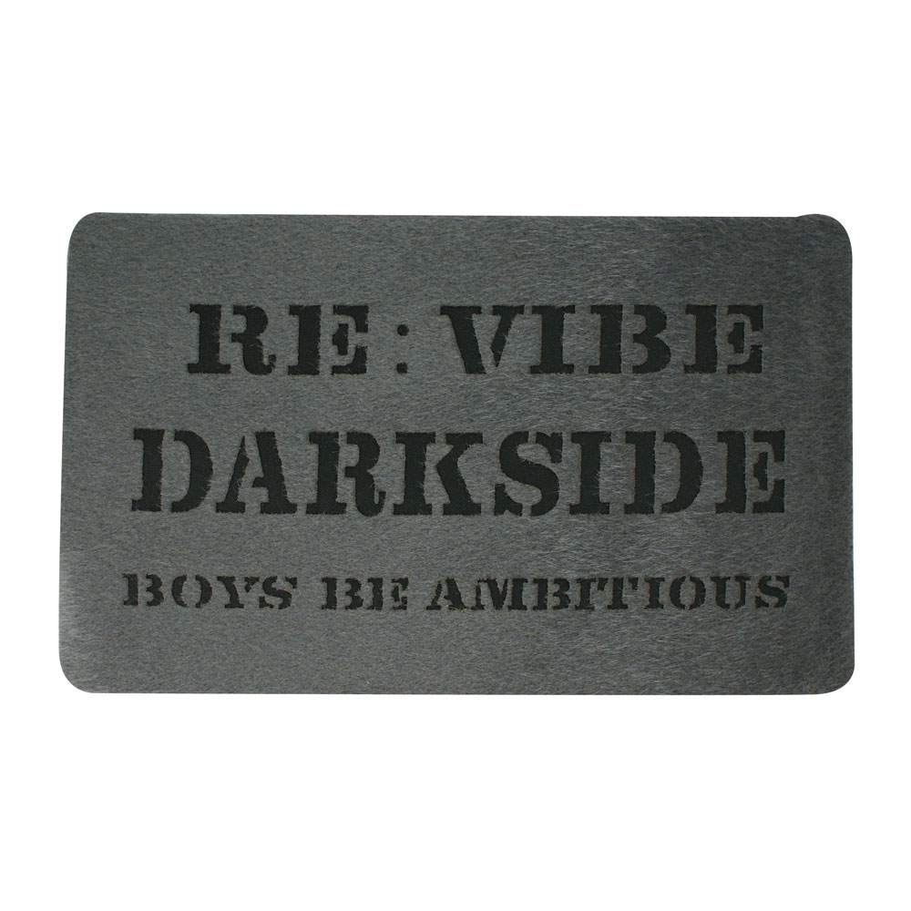 Аппликация клеевая войлок DARKSIDE 24,5*15см серый фон, черный текст шт. Аппликации клеевые Тканевые