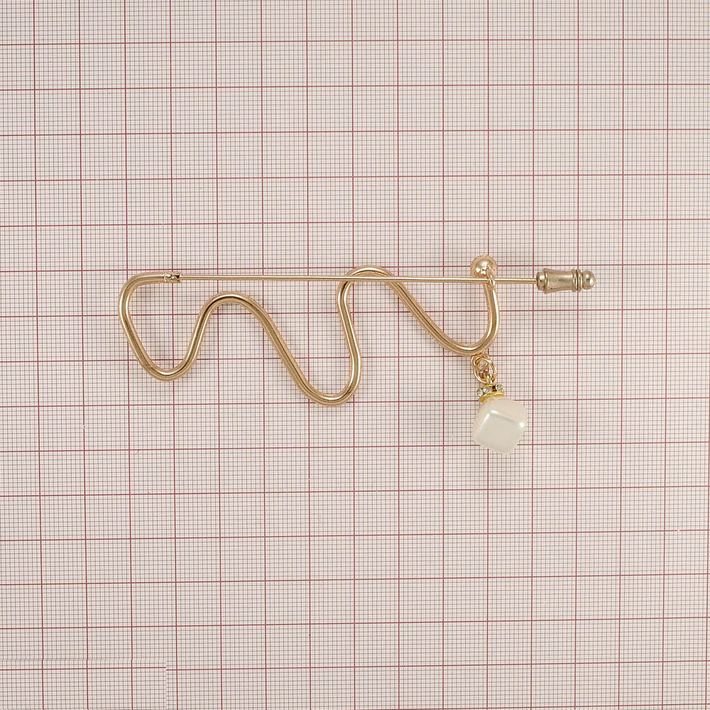 Булавка Змейка 9,8*4,5см gold и белый камни, перламутровый куб, шт. Булавки