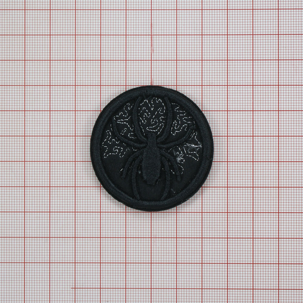 Нашивка тканевая Паук с паутиной 5*5см черный, серебряный люрекс, шт. Нашивка Вышивка
