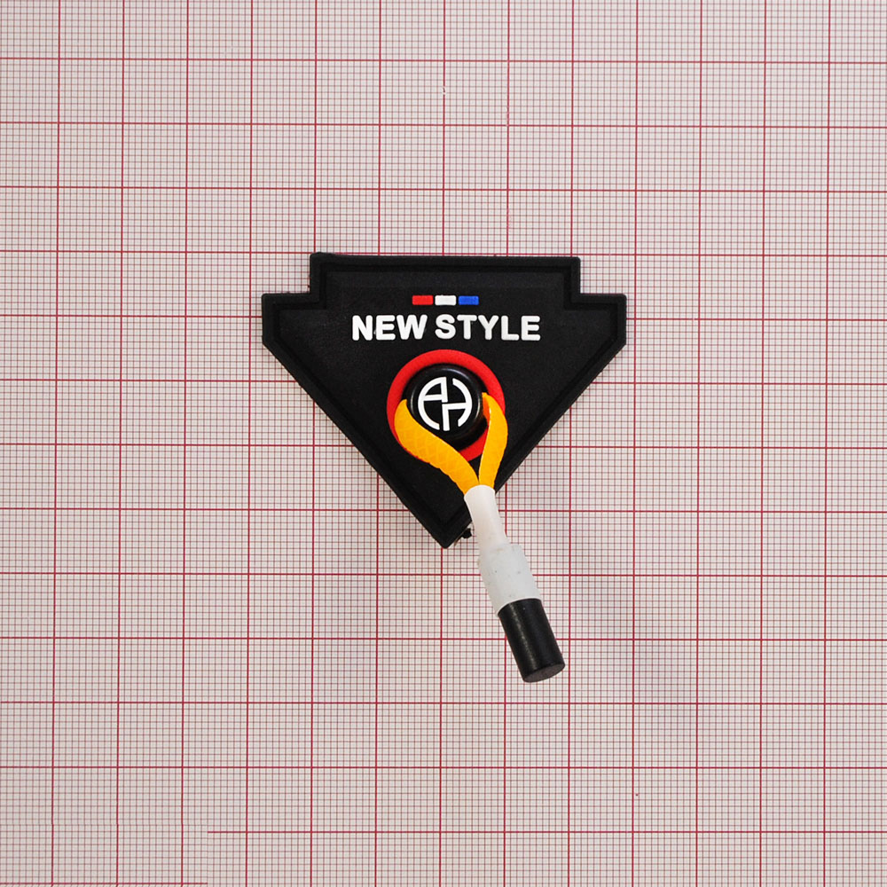 Лейба резиновая со шнурком NEW STYLE 4,5*6см, черный, белый, красный, желтый, шт. Лейба Резина