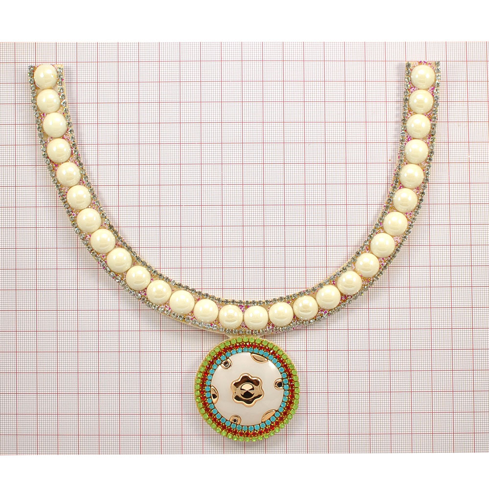 Воротник Монета, белый жемчуг, белые камни, шт. Воротники