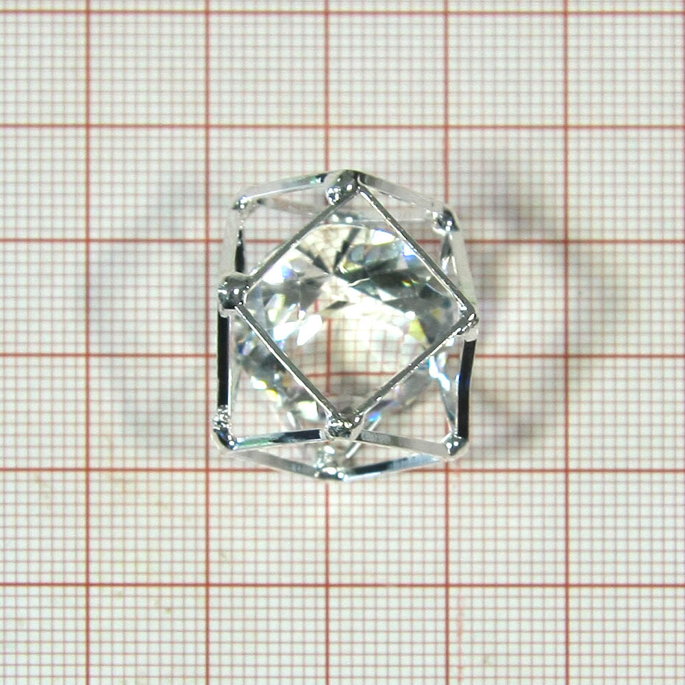 Декор металл пришивной Кристалл в кубике NIKEL, белый камень, 21мм. Камень в оправе пришивной