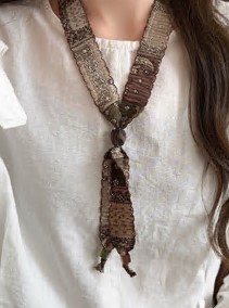 Ожерелье тканевое шифон с бусинами, 68см, коричневый, белый, шт. Украшения