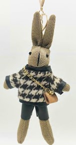 Подвеска брелок Заяц с сумкой, 18см, бежевый, синий, черный, белый, шт. Подвески