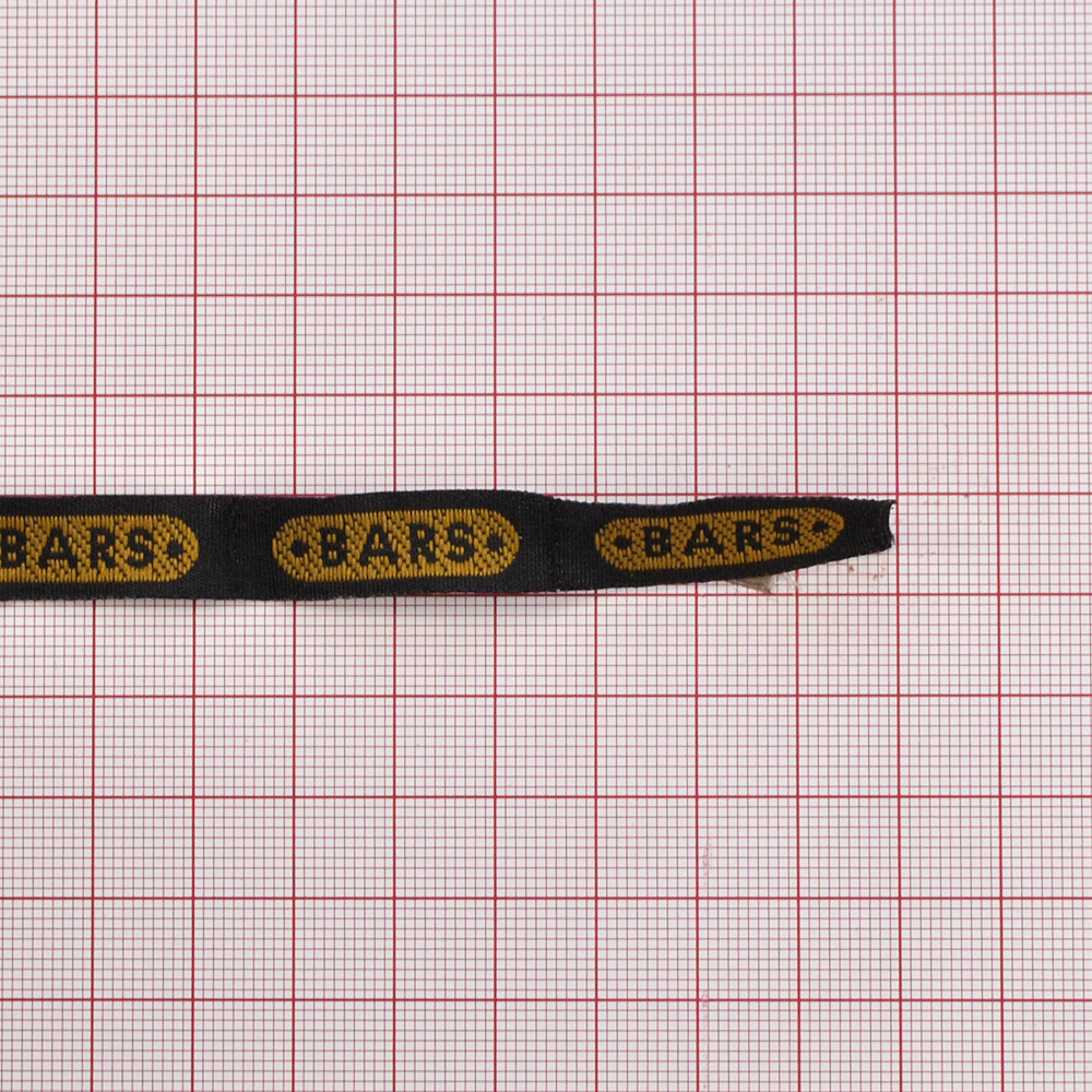 Этикетка тканевая вышитая Bars . Вышивка / этикетка тканевая